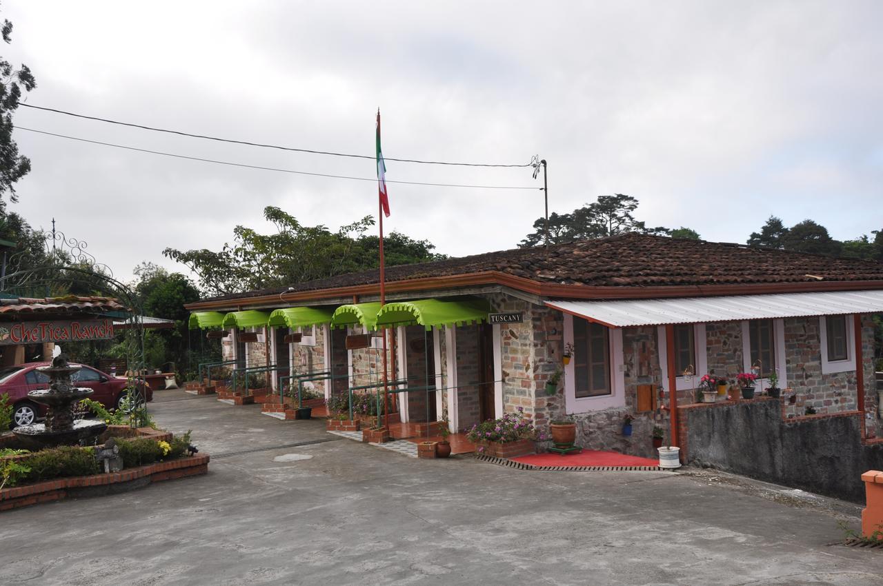 Mountain Lodge Chetica San Jeronimo  Buitenkant foto