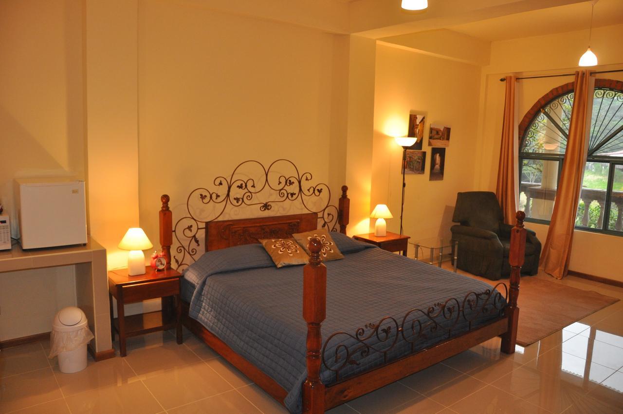Mountain Lodge Chetica San Jeronimo  Buitenkant foto